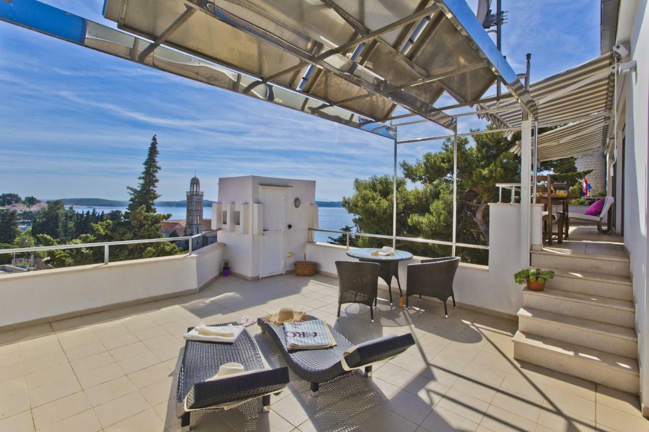 Appartement Castle Stambuk à Hvar Town Extérieur photo