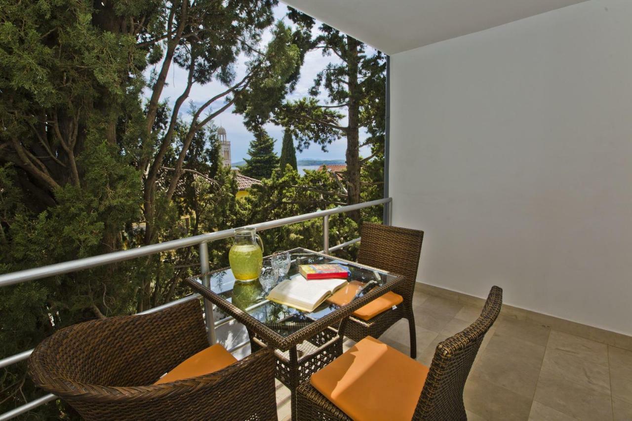 Appartement Castle Stambuk à Hvar Town Extérieur photo